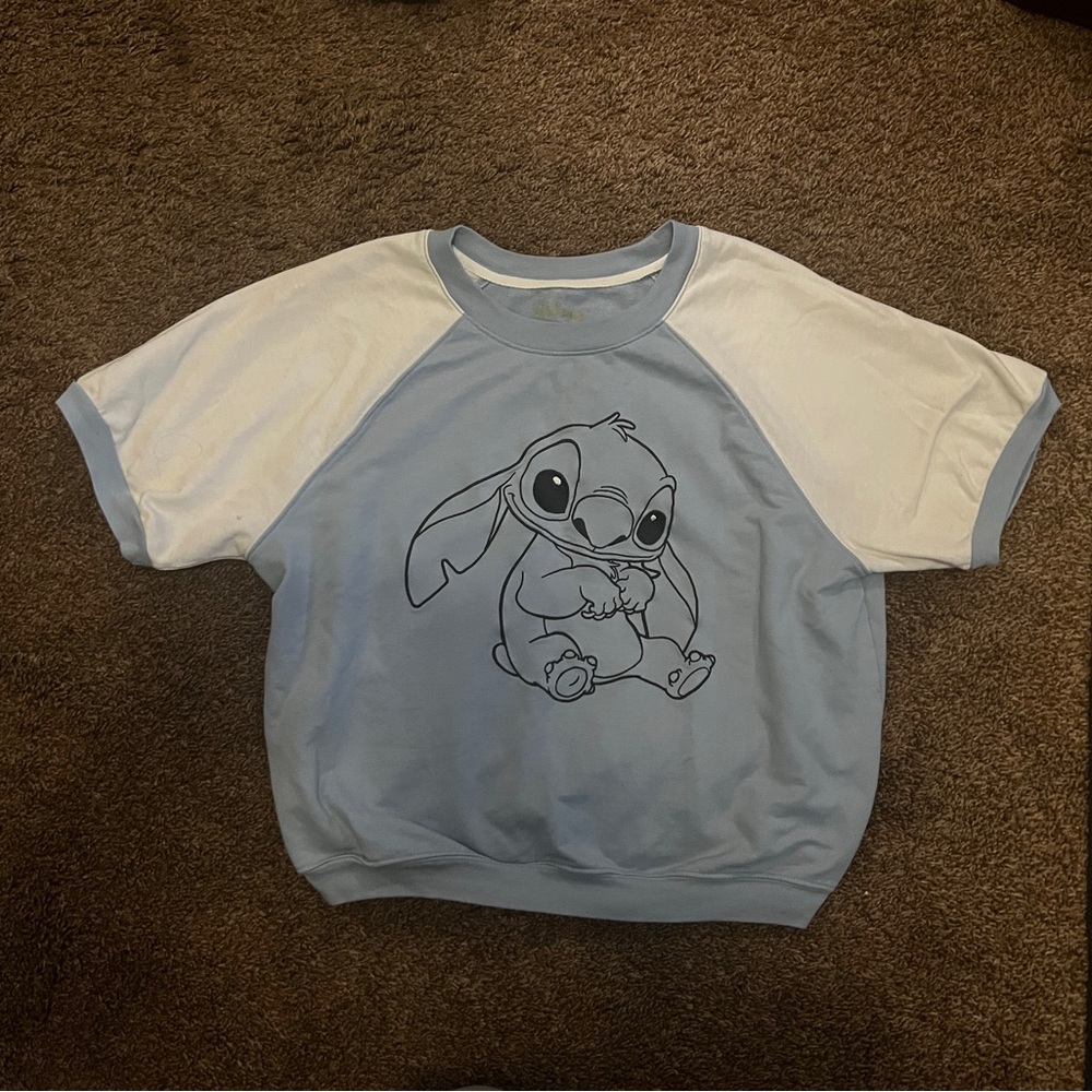 Disney Stitch shirt size medium
